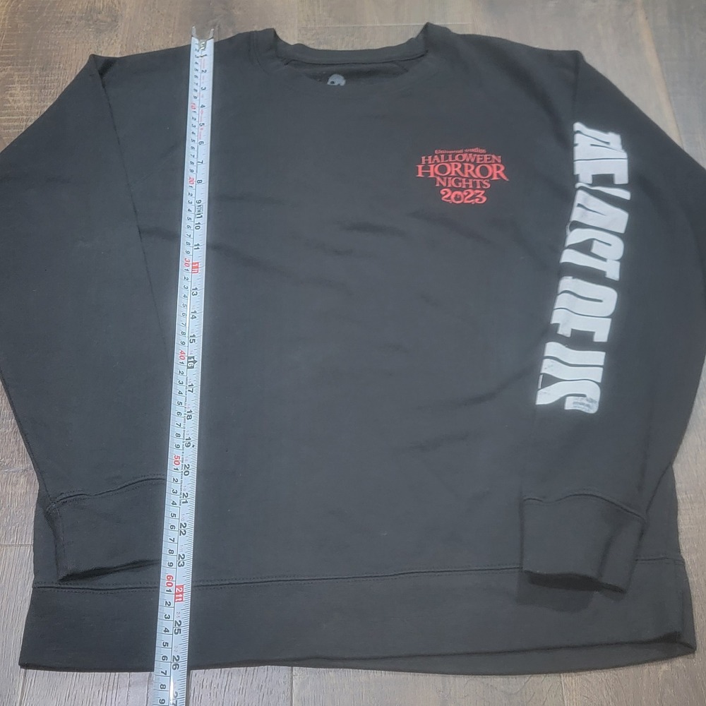 Universal Studios Halloween Horror Nights 2023 The Last of Us Sweatshirt Medium